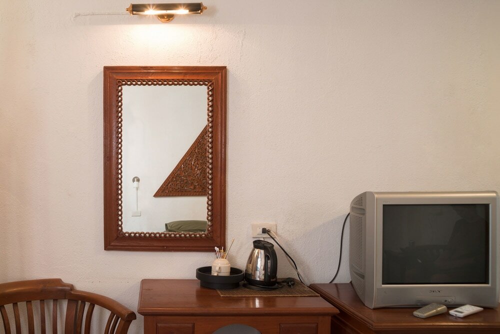 Фото New Road Guest House - Hostel