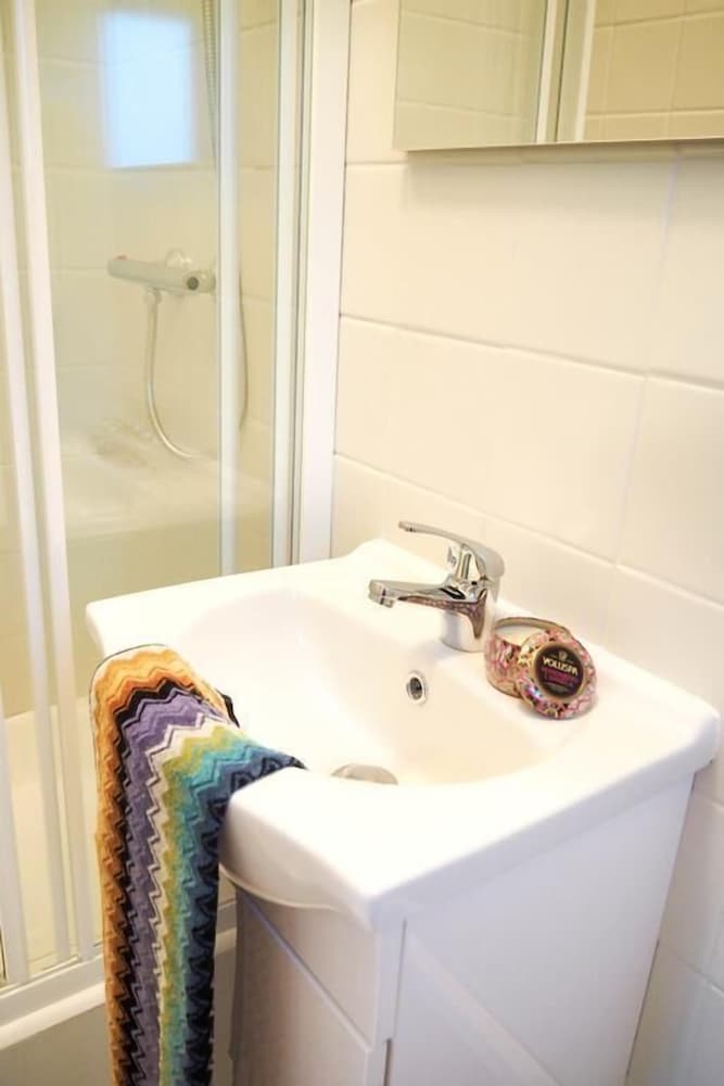 Фото Villa Lotus