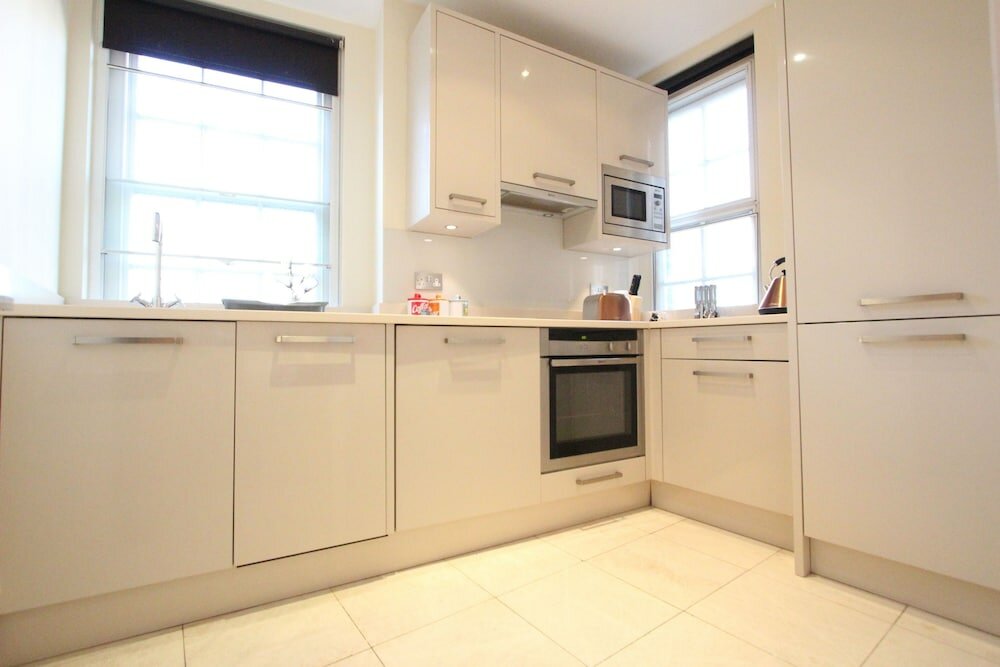 Фото Cosy Central Apartments - Oxford Street