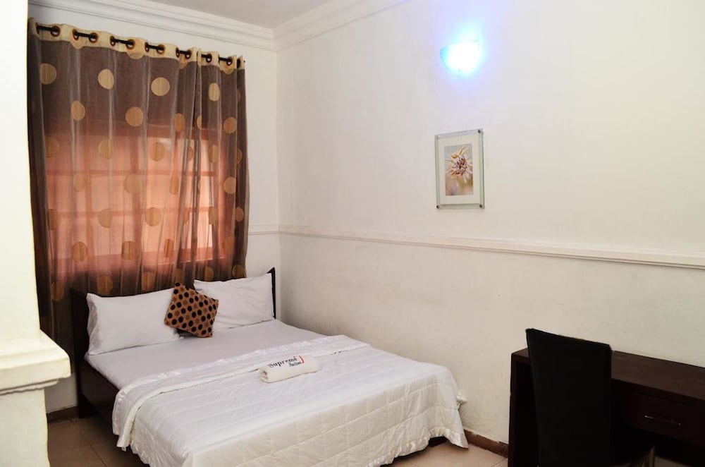 Фото Supreme Suites