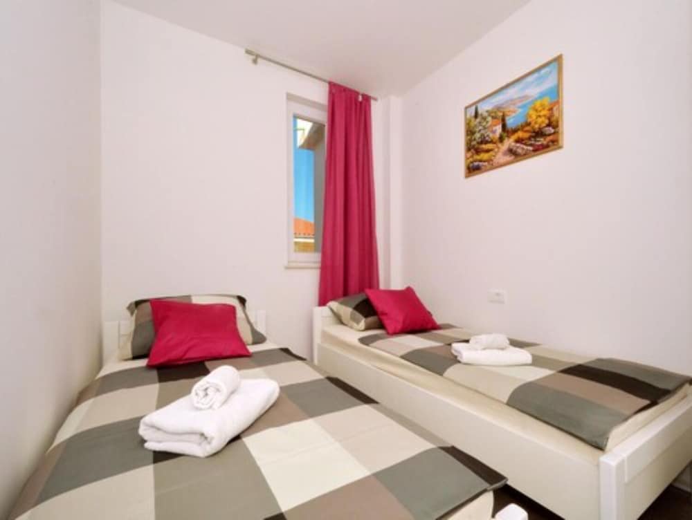 Фото Lobster Apartments