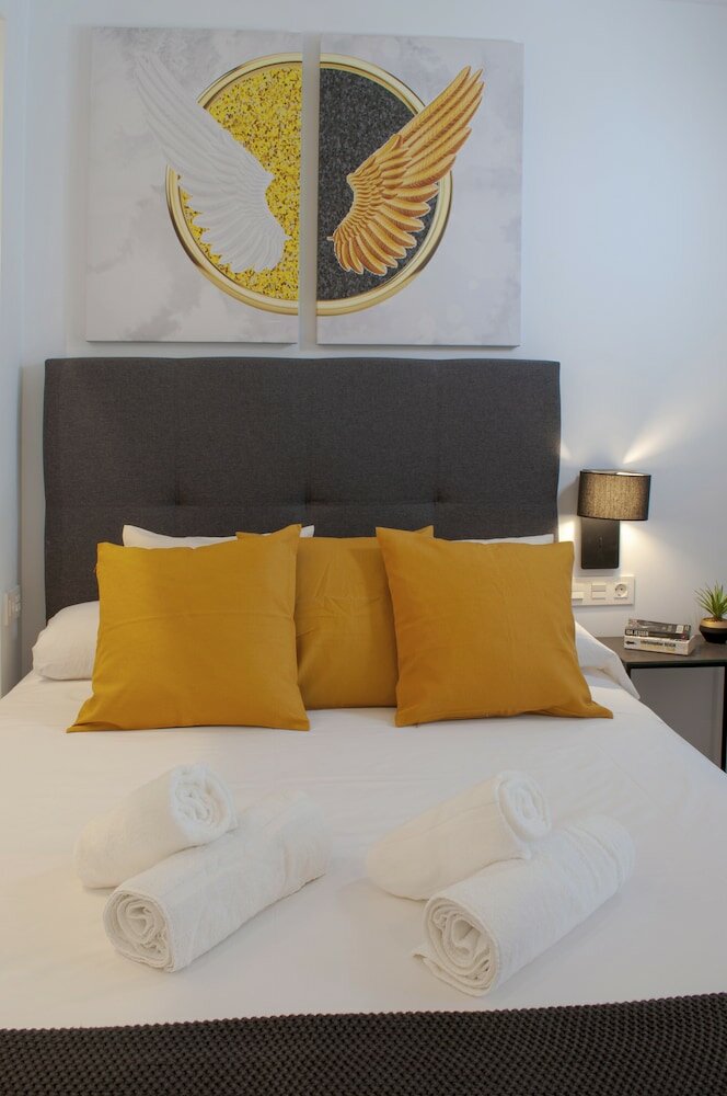 Фото MyFlats Luxury Downtown