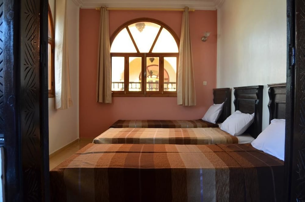 Фото Chilloutsurf Hostel & Yoga