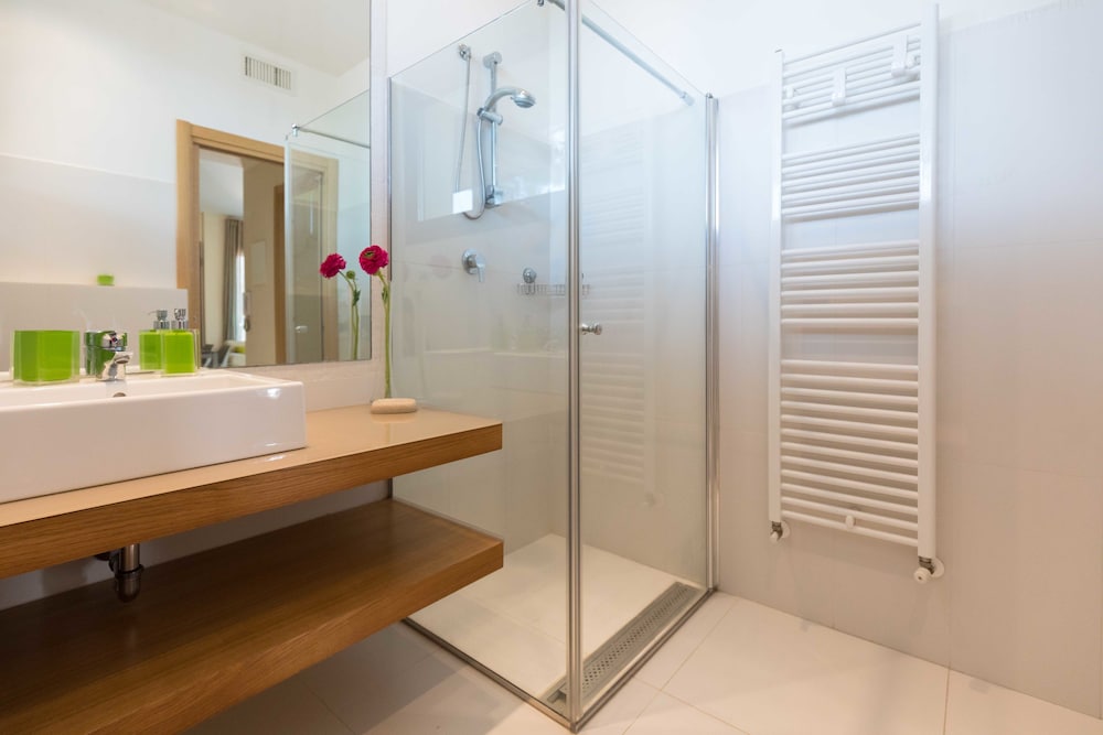 Фото Tasso Apartments