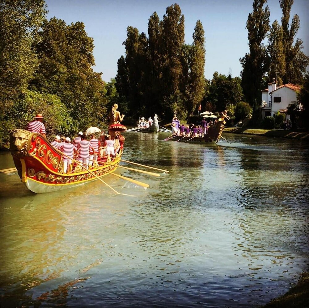 Фото Dimora Naviglio B&b