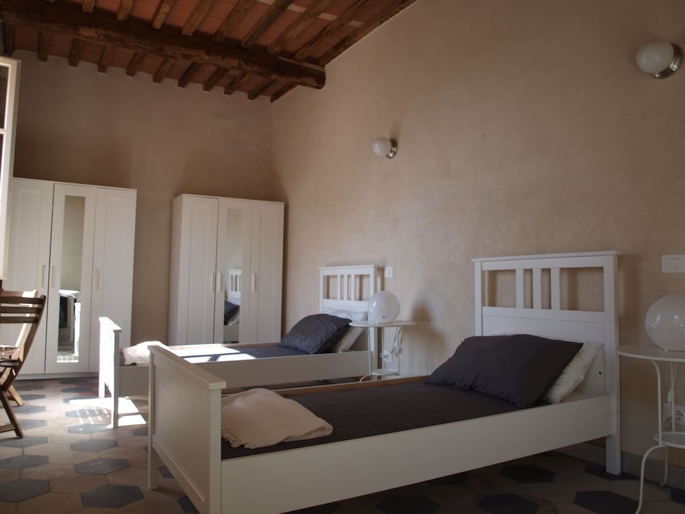 Фото Ostello Palazzo Nizza