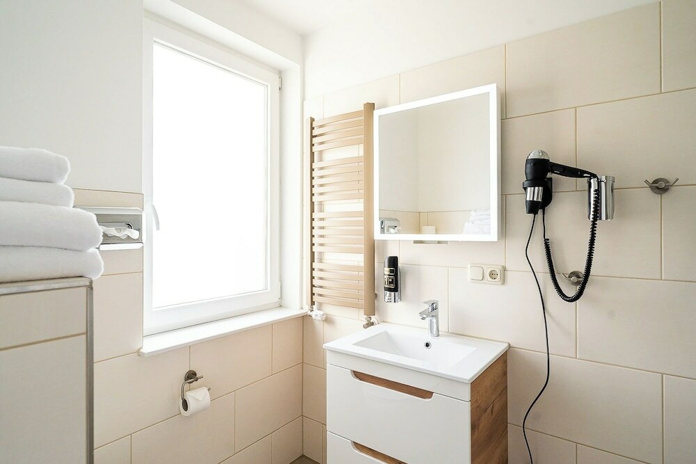 Фото Wilhelms Haven Hotel