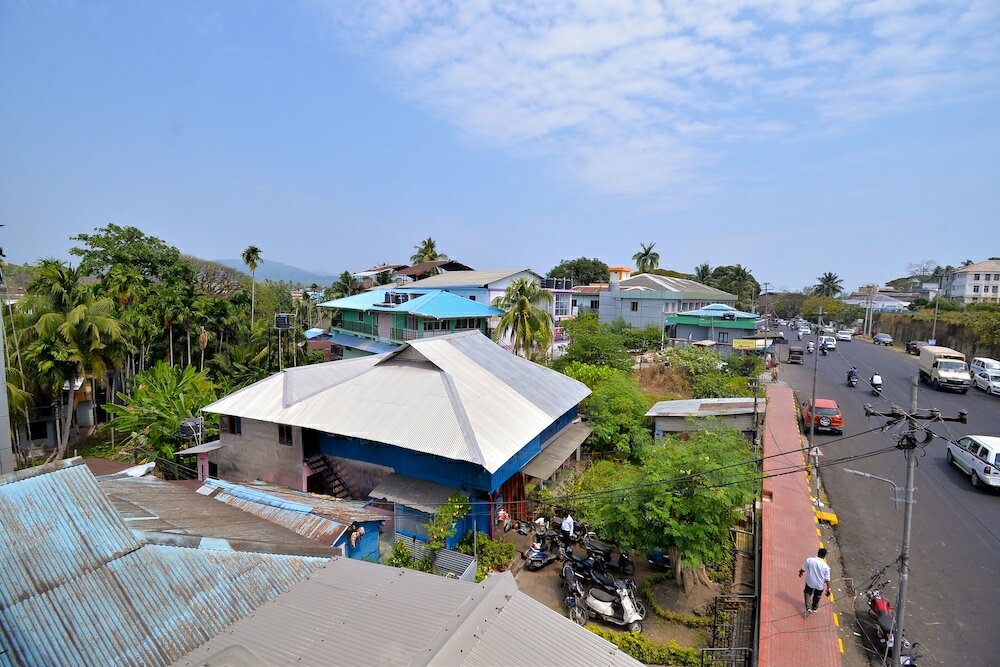 Фото Hotel Coral Inn