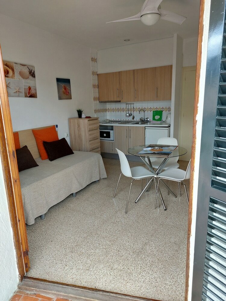 Фото Apartamentos El Sol