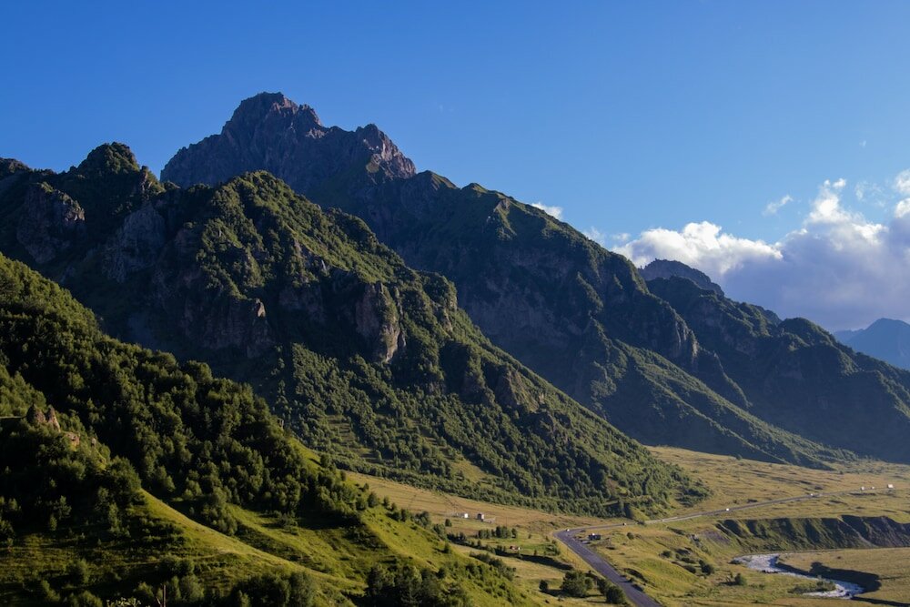Фото Cozy Hotel Kazbegi
