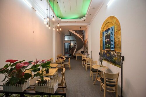 Гостиница The Like Hostel & Cafe в Хошимине