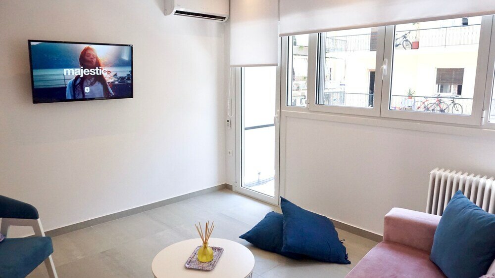 Фото Fairytale Cozy Apt in Athens