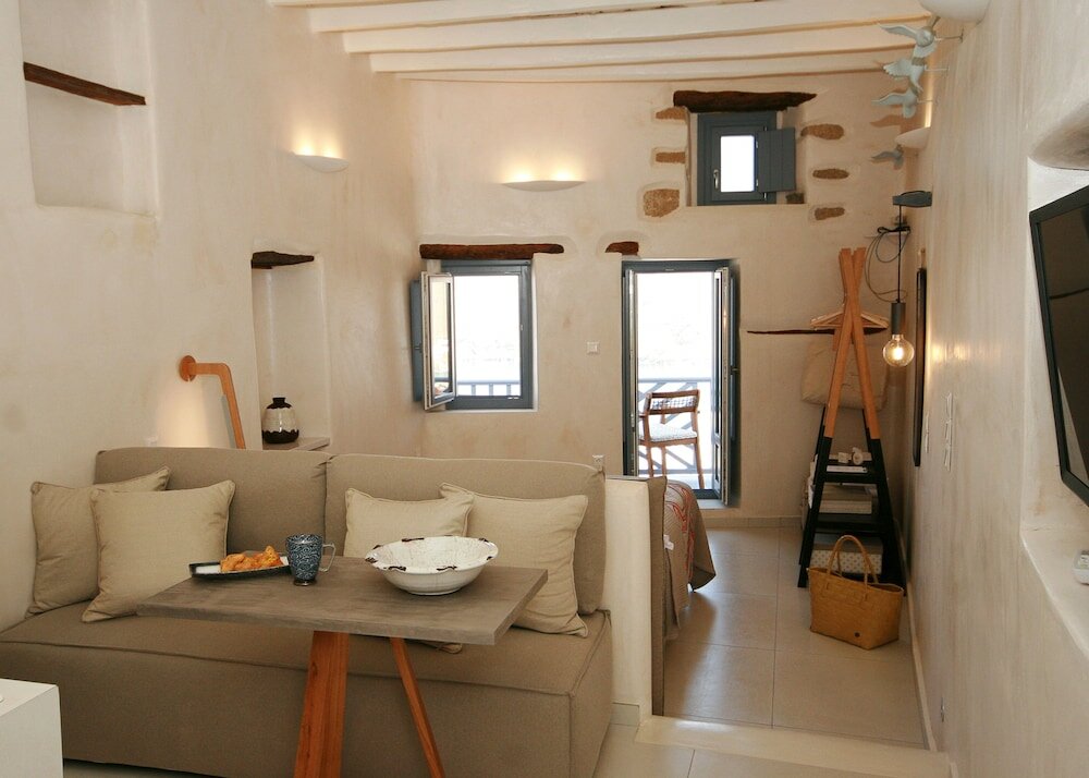 Фото Esperia Luxury Suites