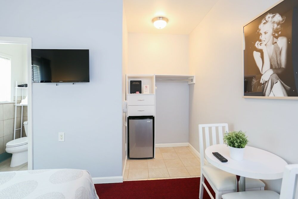 Фото The Hotel Hollywood