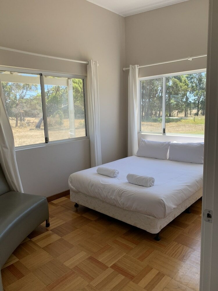 Фото The family retreat