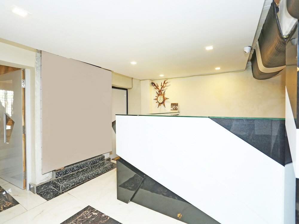 Фото Oyo 16472 Hotel Shree Balram International