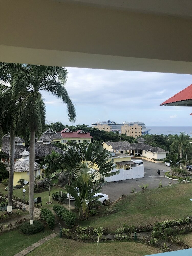 Фото Majestic Supreme Ridge Cott