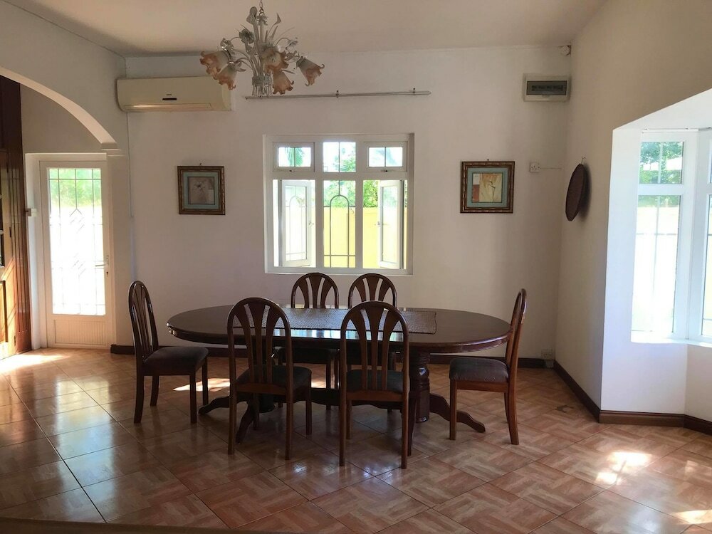 Фото Villa Sarbel