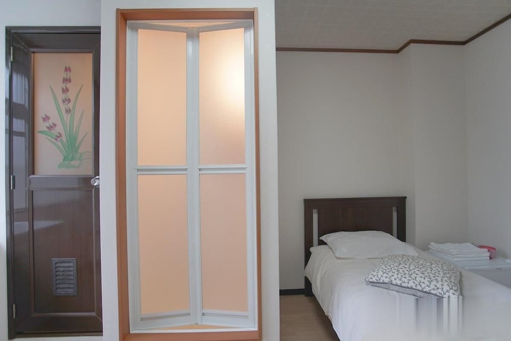 Фото Tsuruhashi UmeHouse