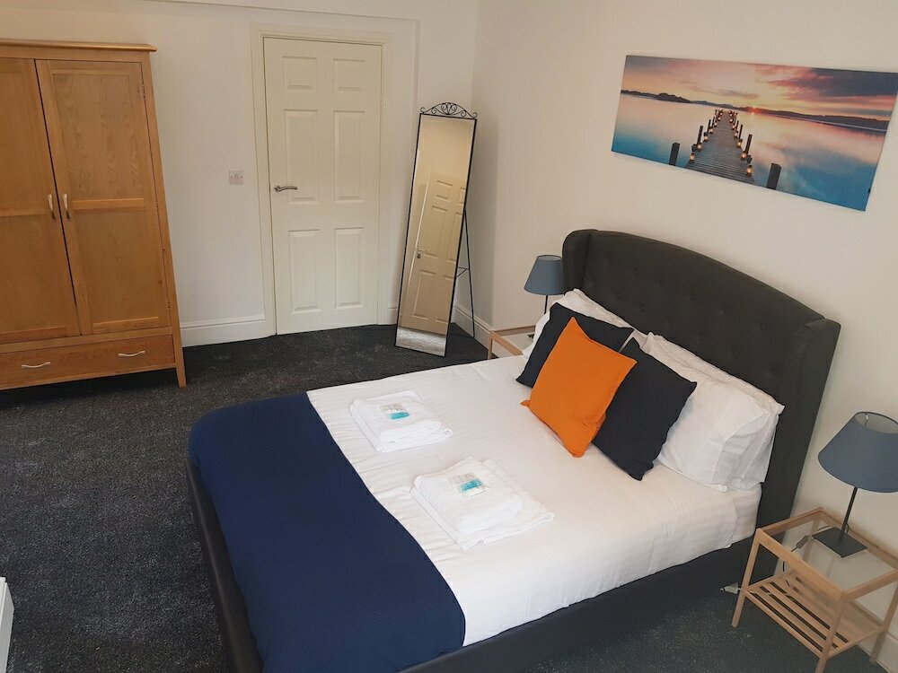 Фото BlueOne Serviced Apartments-Sandon House