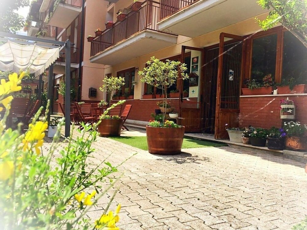 Фото отеля 5