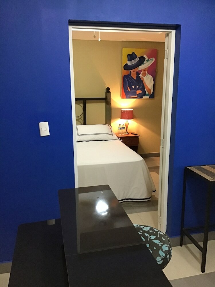 Фото Black Pearl Inn