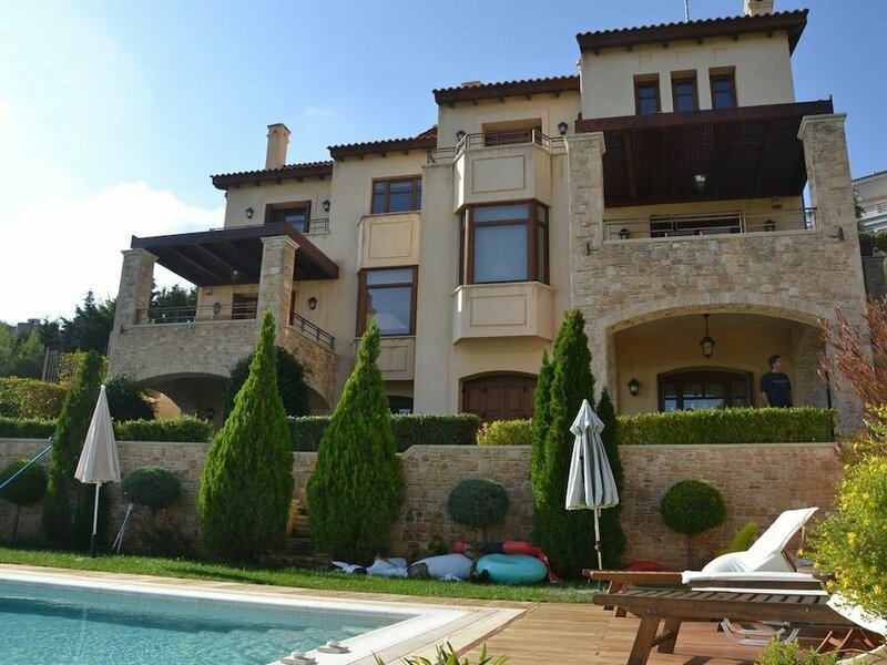 Гостиница Villa Marina-Luxury Villa with Private Pool