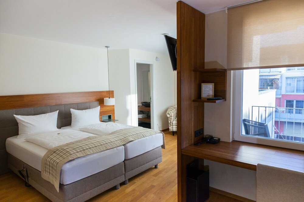 Фото Restaurant Hotel Zum Storchen