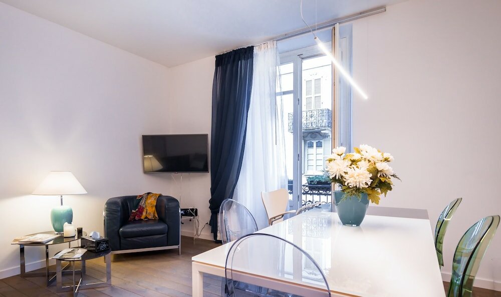 Фото MyHomeInComo - MC Julian Apartment