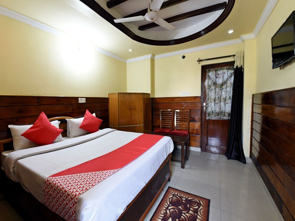 Фото Oyo 19541 Hotel Jammu Palace
