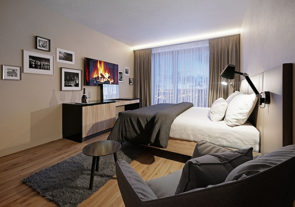 Фото отеля 2