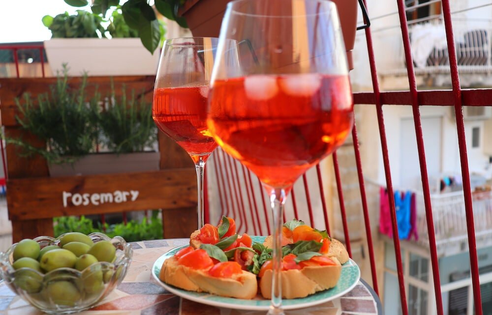 Фото Painter House