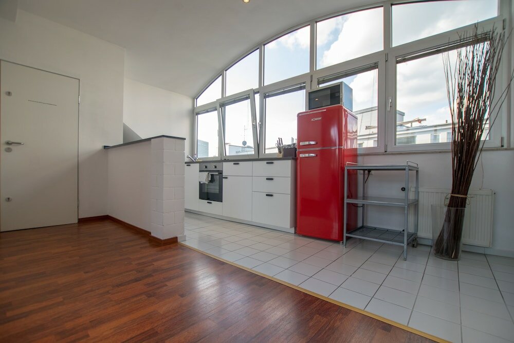 Фото Sunny Penthouse in City Center