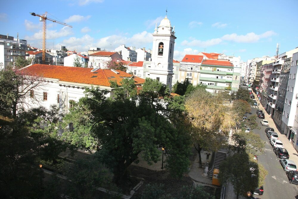 Фото Lisbon Suite Home