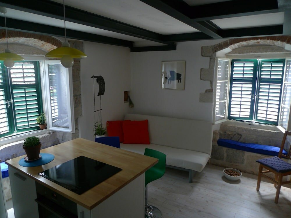 Фото Apartment Avalon