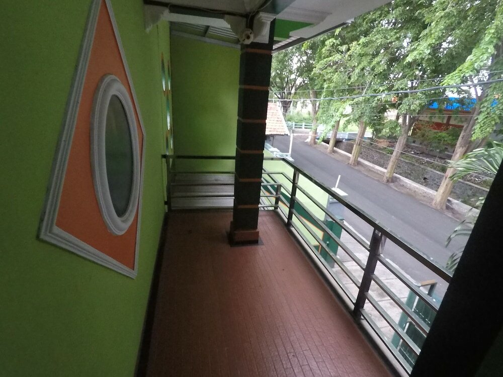 Фото Dhika Adventure - Hostel