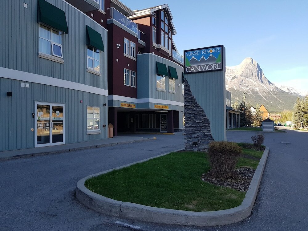 Фото Sunset Mountain Inn and SPA