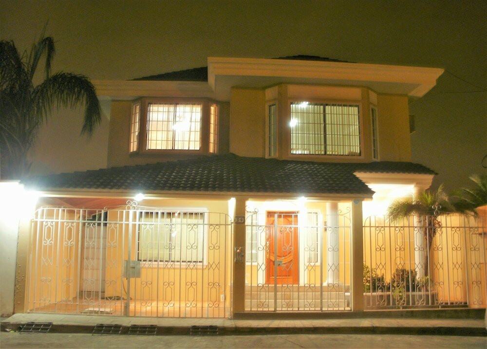 Фото Cesar's House Guayaquil