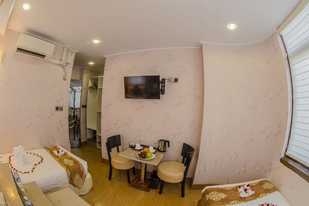 Фото Diamond Rise Hotel Mandalay