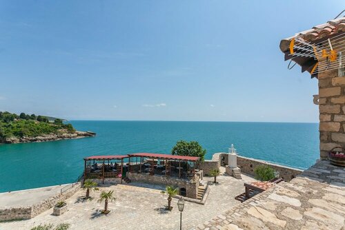 Гостиница Hotel Kulla e Balshajve в Улцине