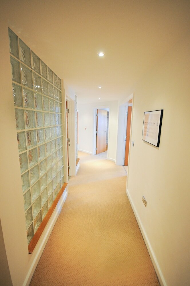 Фото Town or Country - Greenwich Apartments