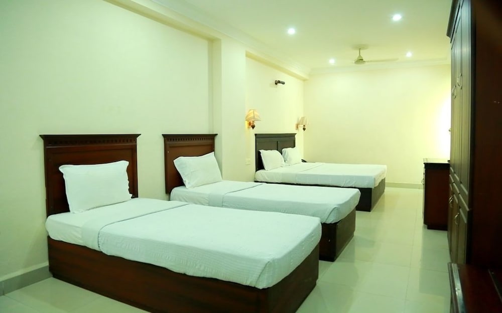 Фото Hotel Horizon International