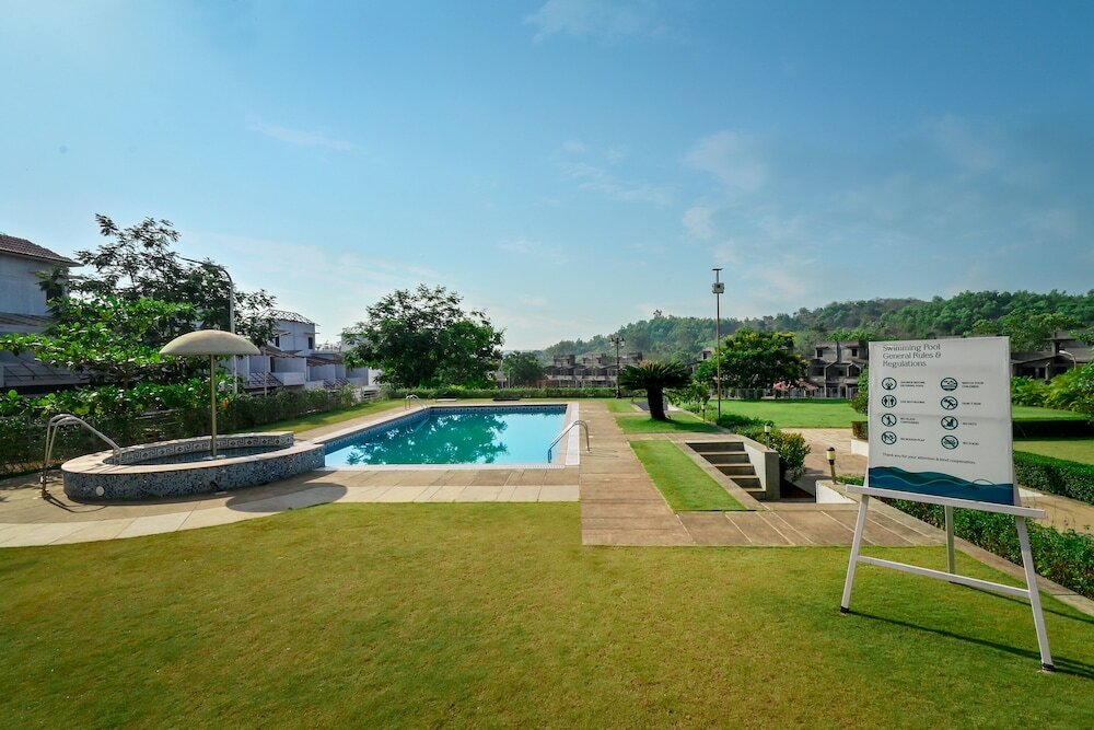 Фото Hotel Sadhana Executive