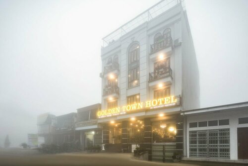 Гостиница Golden Town Hotel в Провинции Лаокай