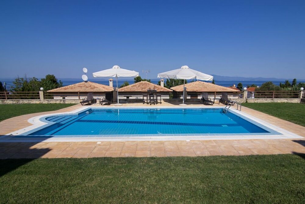 Фото Daphne Villas