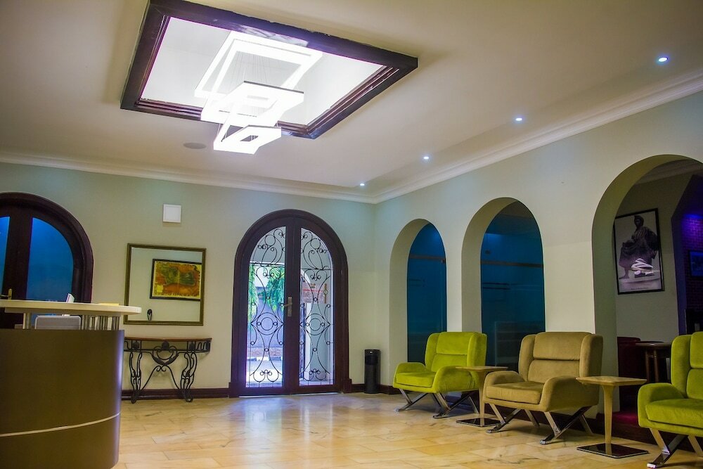 Фото The Palmview Manor Hotel