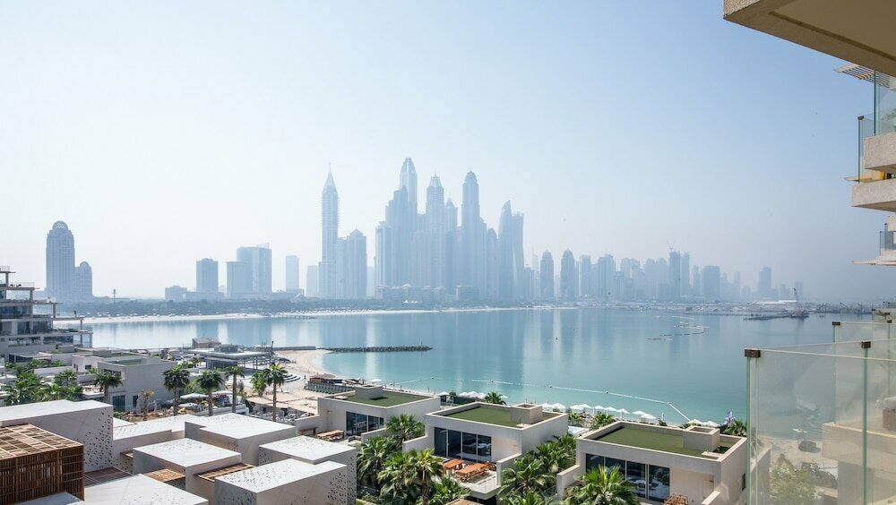 Short-term housing rental Maison Privee - Five Palm Villa, Dubai, photo