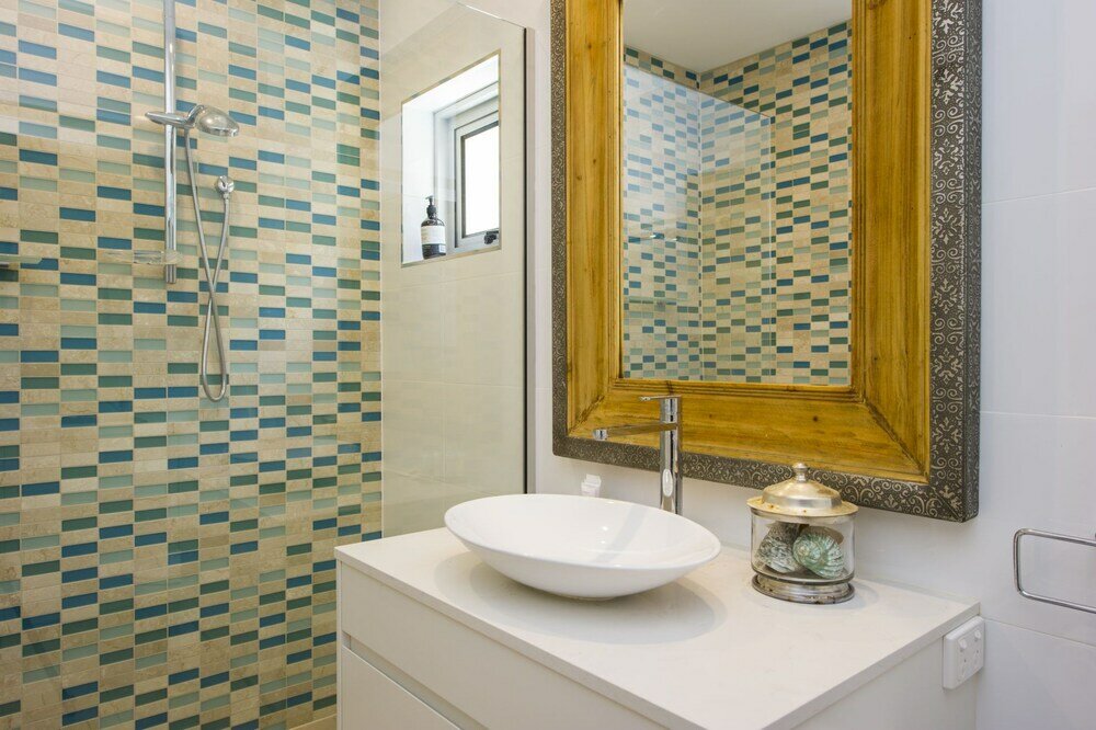 Фото 1 Bright Point Apartment 1504