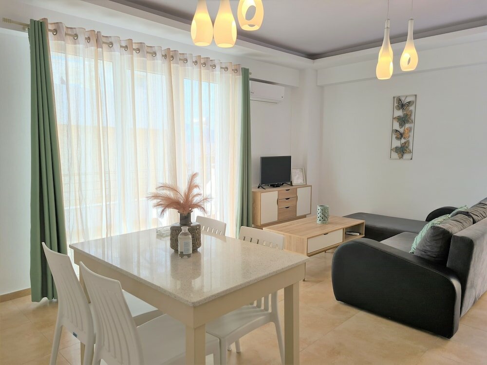 Фото Bella Mare Luxury Apartments