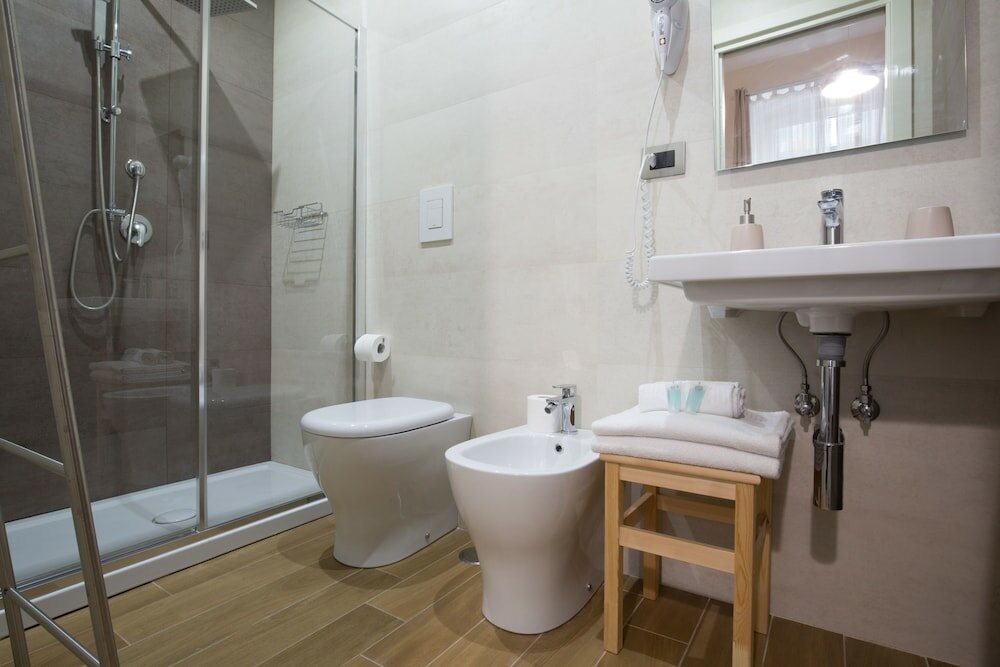 Фото Musto Suites & Rooms